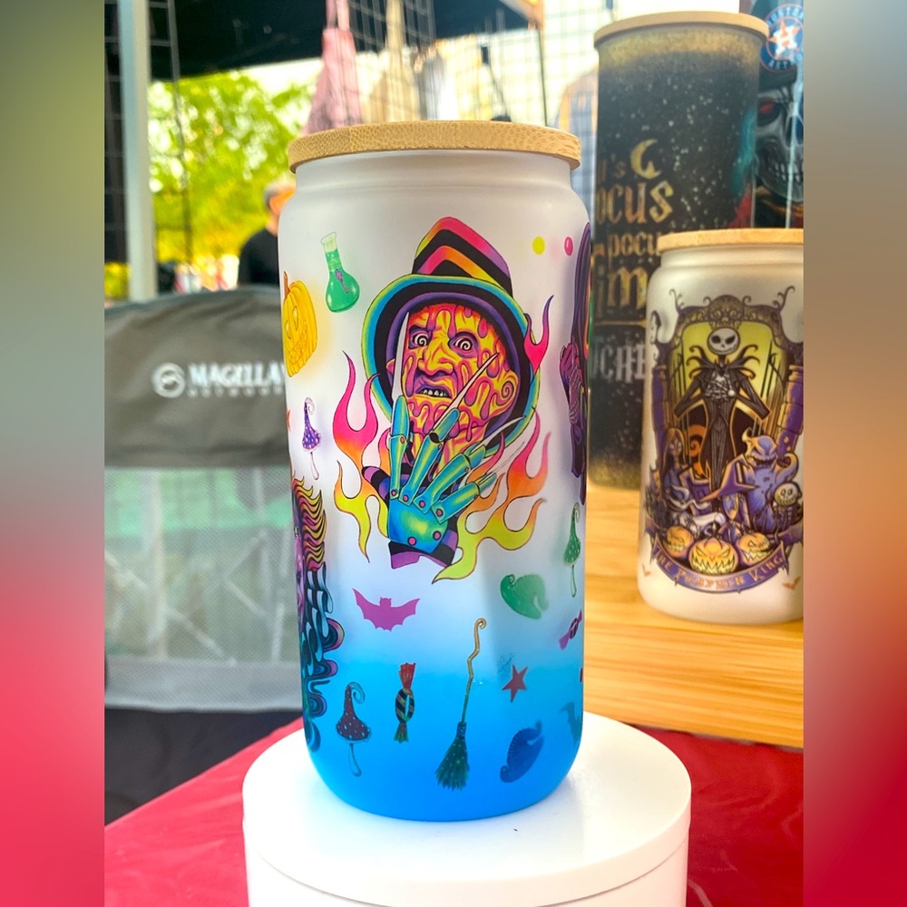 16oz Halloween Friends tumbler
